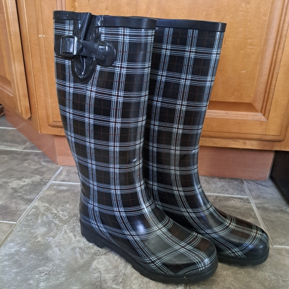 Henry Ferrera Shoes - Henry Ferrera black plaid tall rain boots
